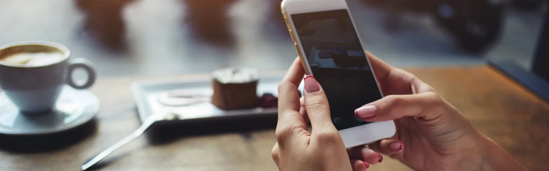 2351-contact_header.webp 2351-contact_header.webp